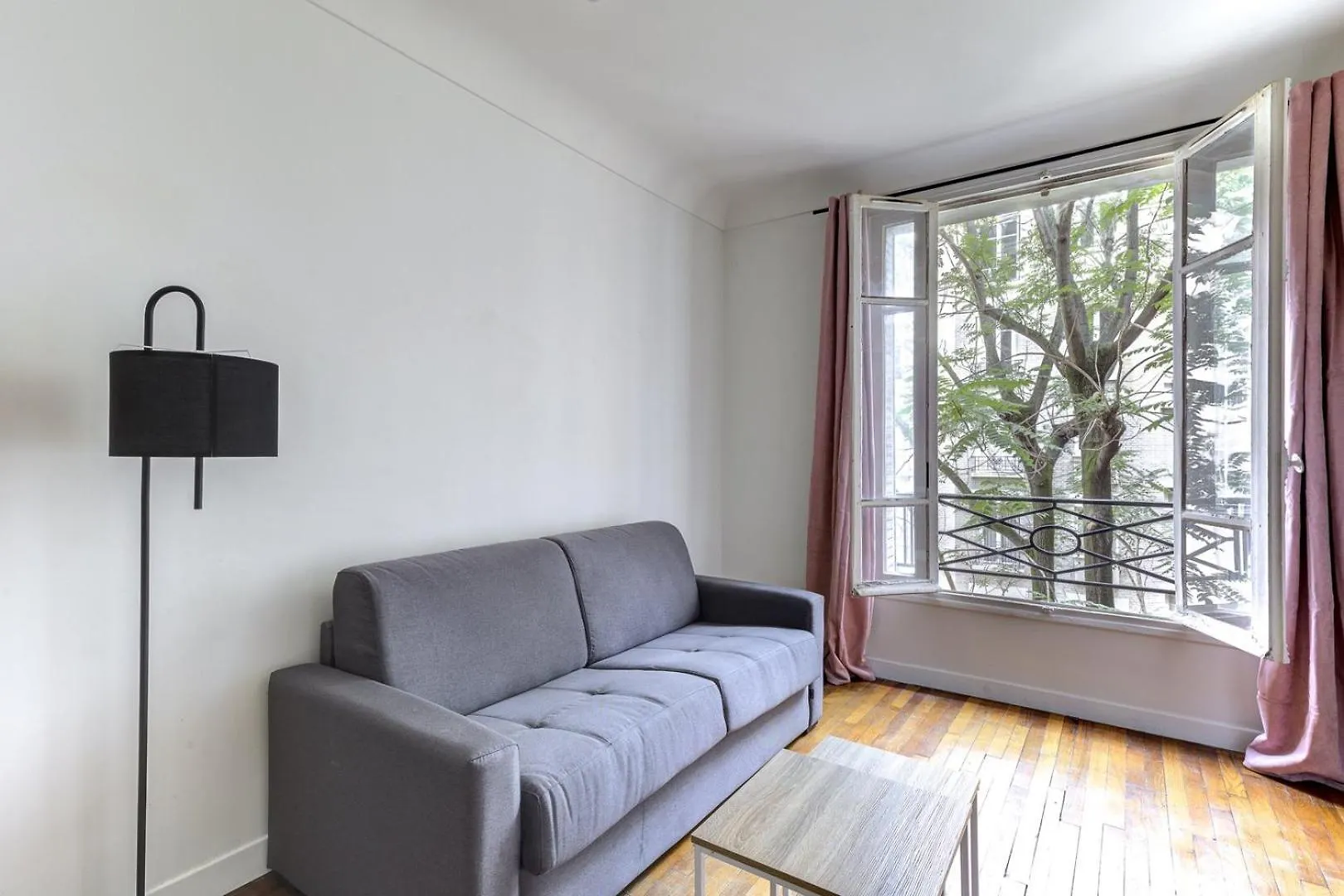 Bluestay 853 - Superb Apartment Paris